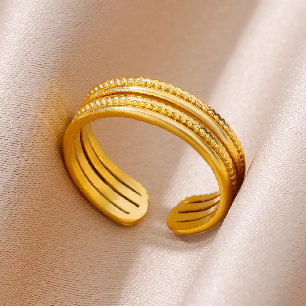Bague Femme en Acier Inoxydable 316L Dorée – Ne Noircit Pas | Élégance & Durabilité